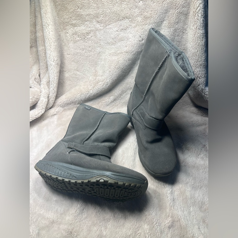 Skechers Shape up boot size 9.5